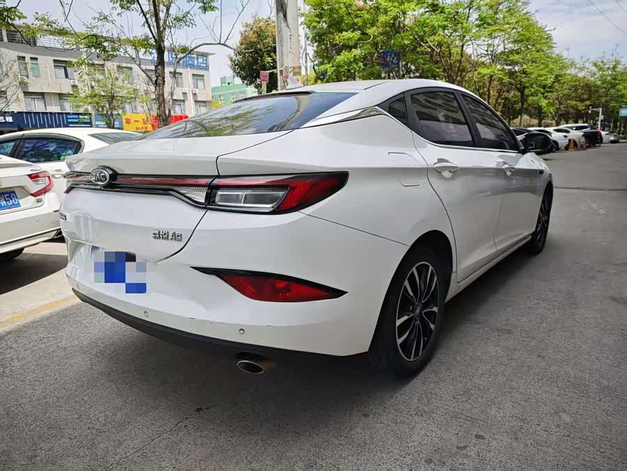 JAC 2020 #17 JAC 2020 immagine di auto #17