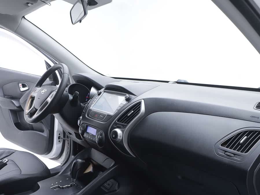 Hyundai ix35 2014 #17 Hyundai ix35 2014 car image #17