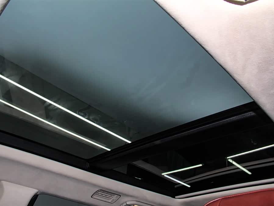 Mercedes-Benz Maybach GLS 2021 car image #17