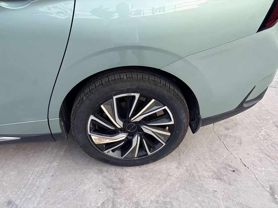 Forthing Yacht 2022 car image #17