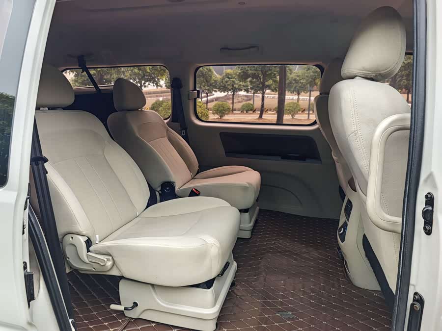 Forthing CM7 2018 #17 Forthing CM7 2018 immagine di auto #17