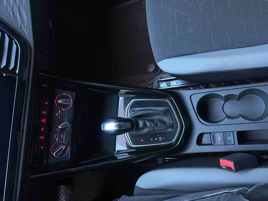 Jetta VS5 2022 car image #17