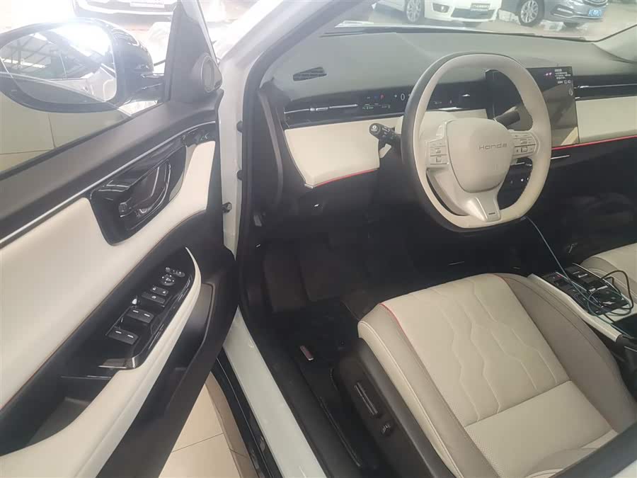 Honda e:NS2 2025 car image #17