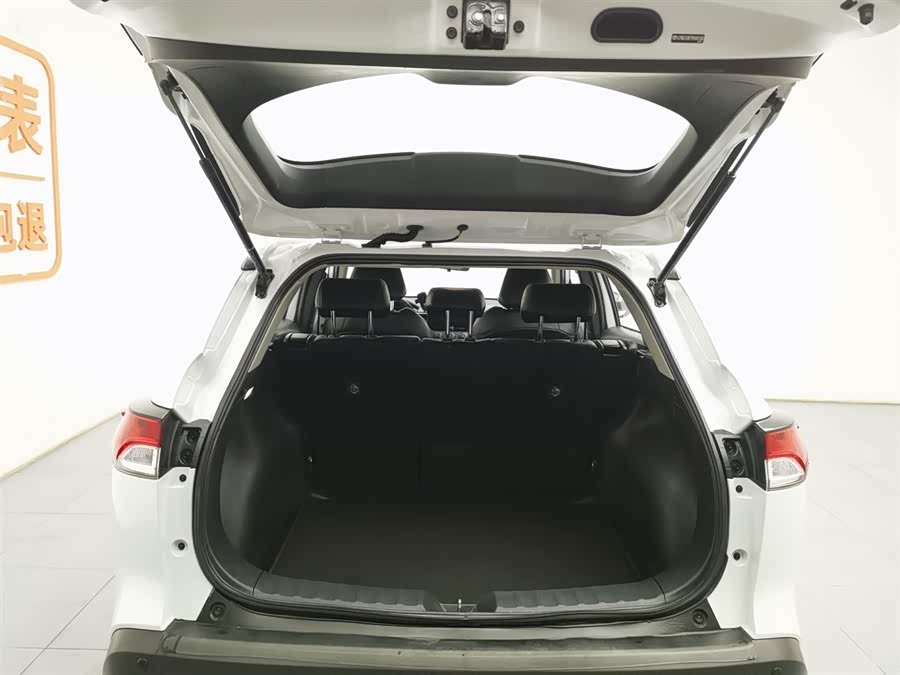 Toyota Corolla Cross 2023 car image #17