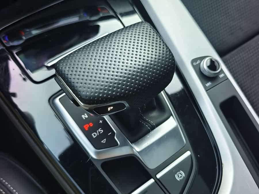 Audi A4 (Imported) 2022 imagem de carro #17