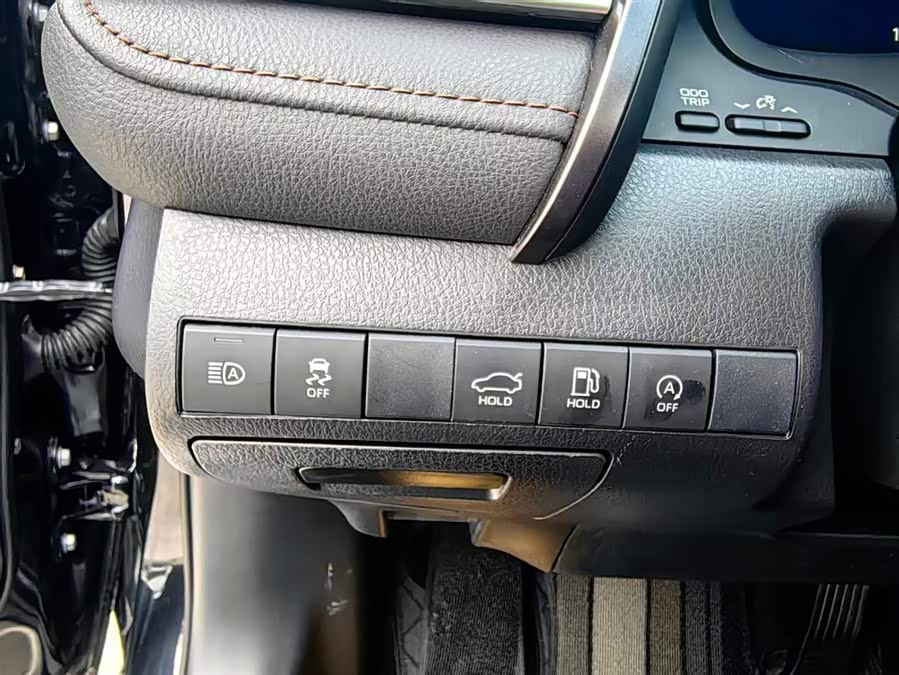 Toyota Camry 2024 #17 Toyota Camry 2024 car image #17