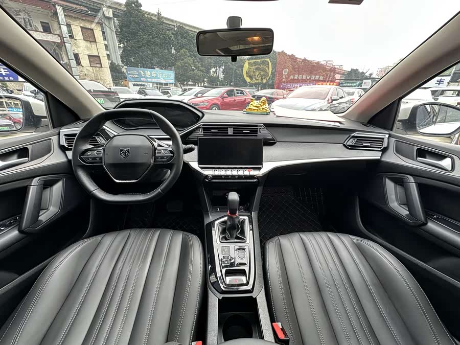 Peugeot 408 2025 car image #17