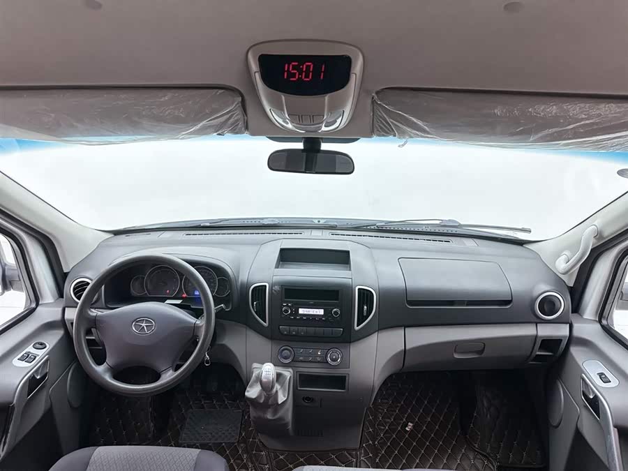 JAC 2017 immagine di auto #17