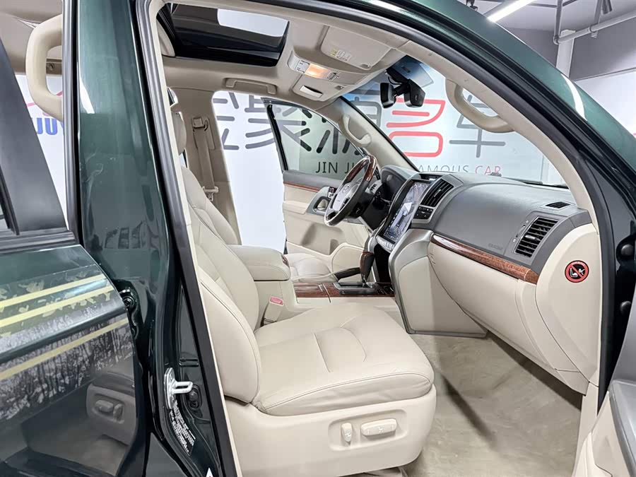 Toyota Land Cruiser 2014 car image #17