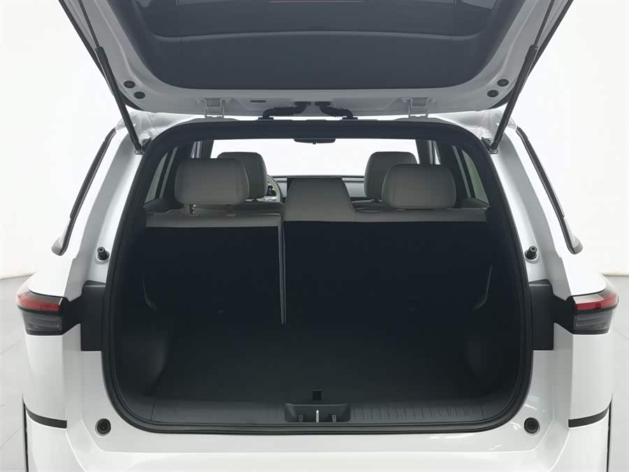 Toyota Bozhi 3X 2025 car image #17