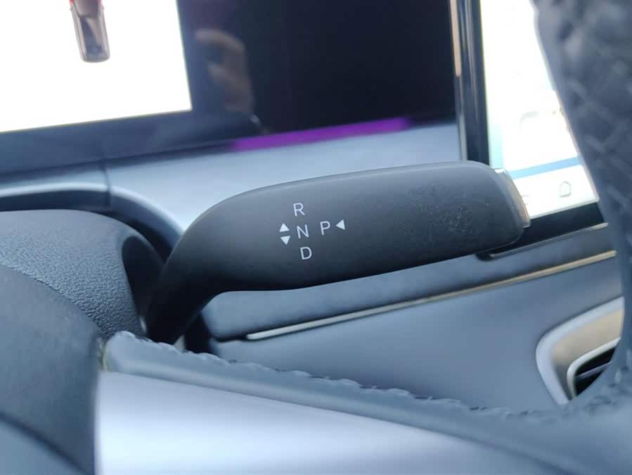 BYD Sea Lion 07 DM-i 2025 car image #17