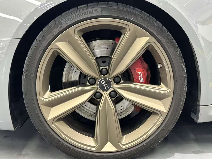 Audi RS 4 2021 car image #17