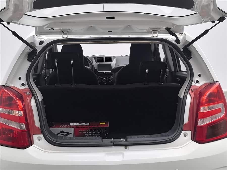Suzuki Alto 2014 car image #17