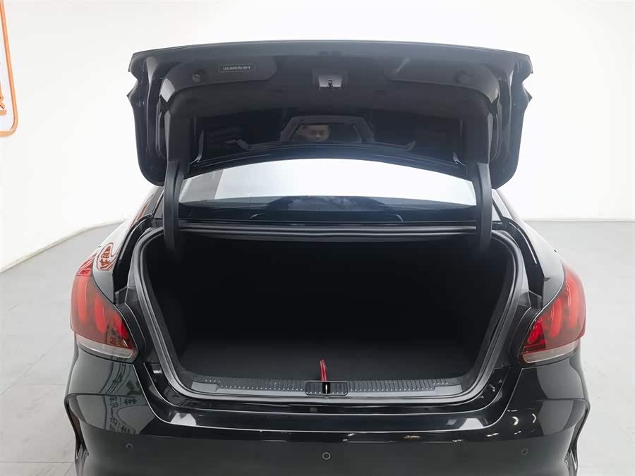 MG 5 2023 car image #17