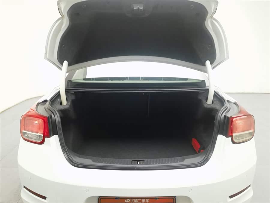 Chevrolet Malibu 2013 #17 Chevrolet Malibu 2013 car image #17