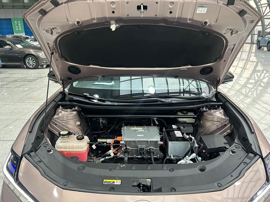 Toyota bZ3 2023 immagine di auto #17