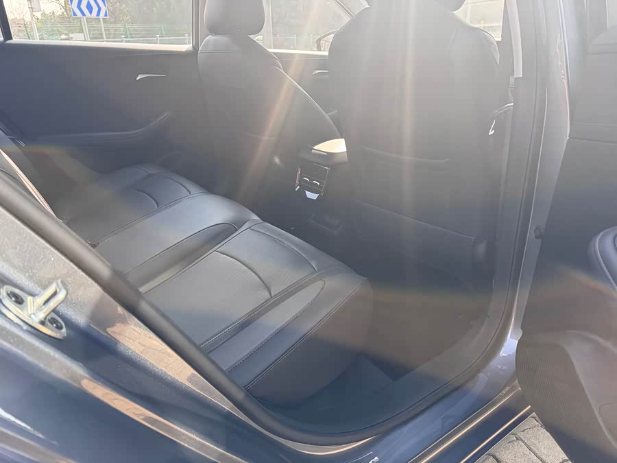 荣威 荣威i5 2025 汽车图片 #17