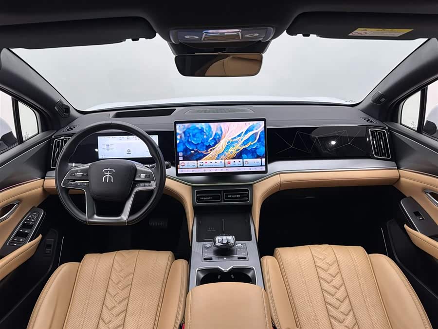 BYD SongL DM-i 2024 car image #17
