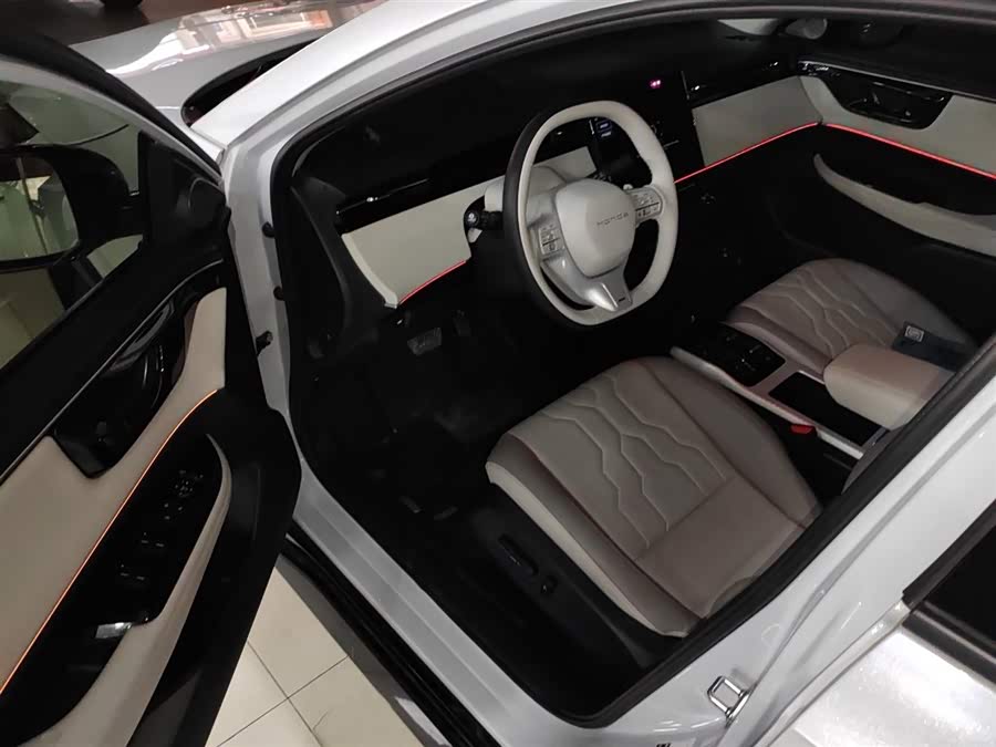 Honda e:NS2 2025 #17 Honda e:NS2 2025 immagine di auto #17