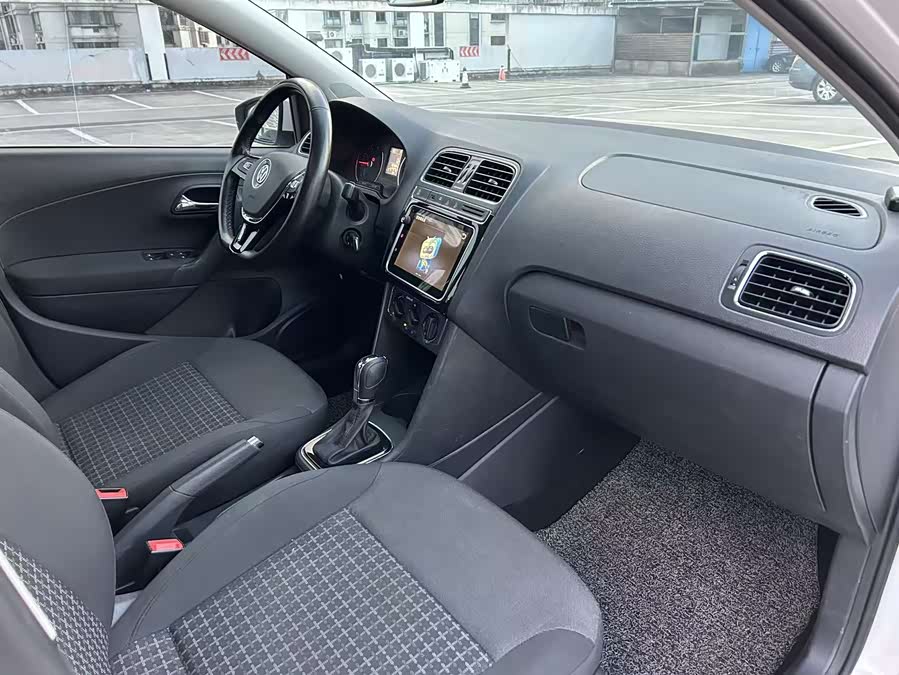 大众 Polo 2018 汽车图片 #17