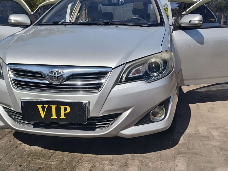 Toyota Corolla (Classic) 2014 immagine di auto #17