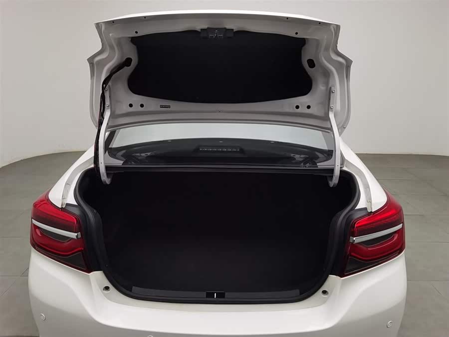 Vios 2022 car image #17