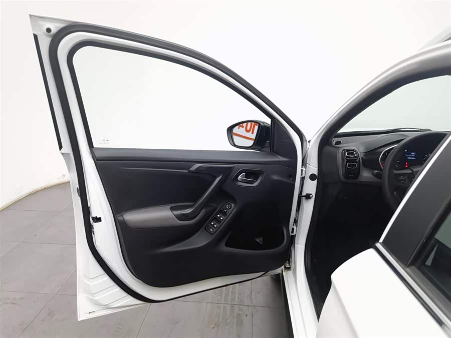 Citroen C3-XR 2020 car image #17