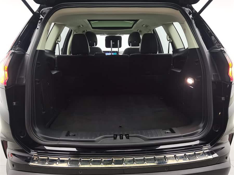 Ford Edge 2021 car image #17