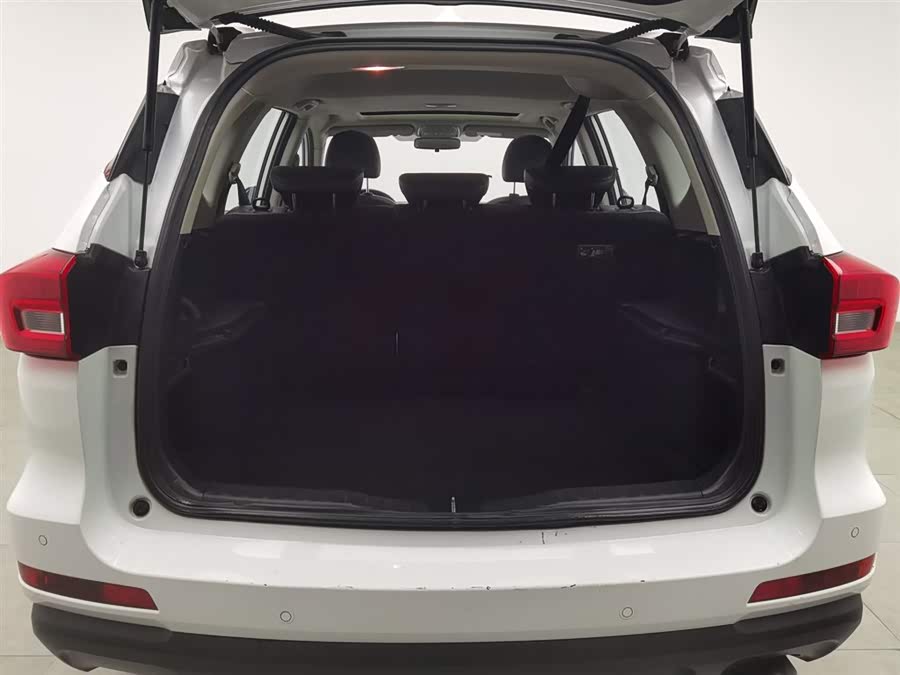 Haval M6 2017 car image #17