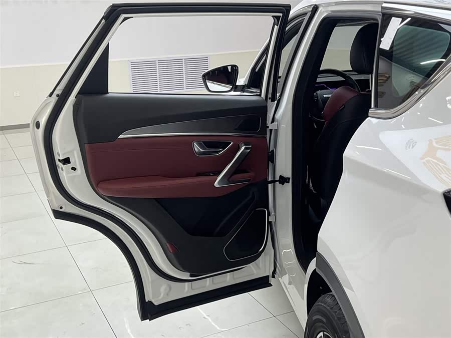 Jetour X70 PLUS 2022 #17 Jetour X70 PLUS 2022 car image #17