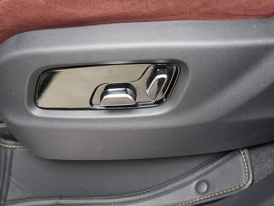 HongQi E-HS9 2022 immagine di auto #17