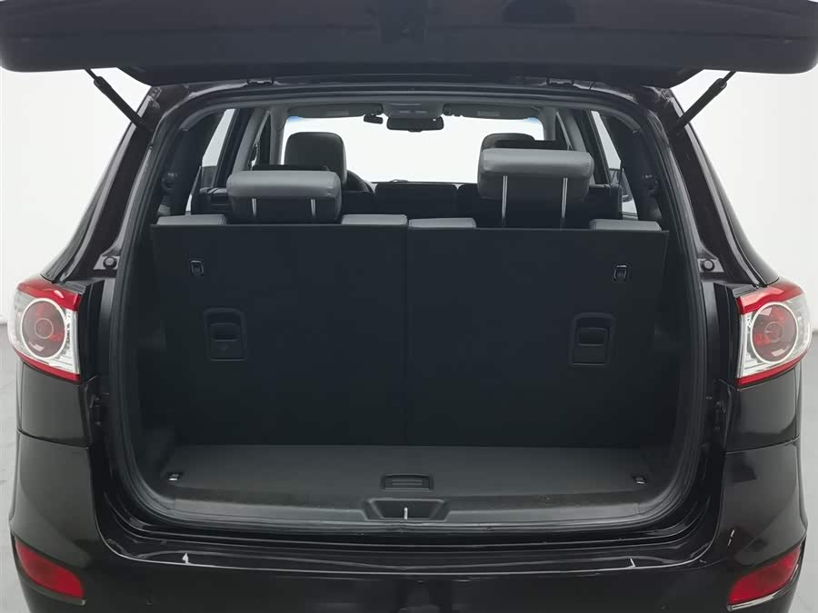 Hyundai Santa Fe Classic 2012 car image #17