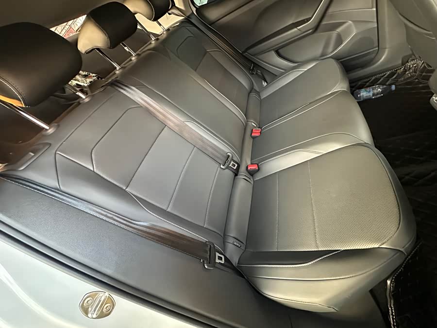 Volkswagen T-Cross 2020 car image #17