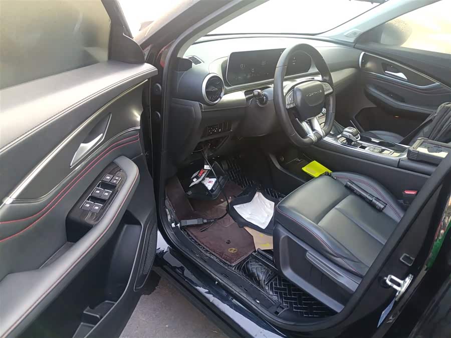 Forthing T5 EVO 2021 car image #17