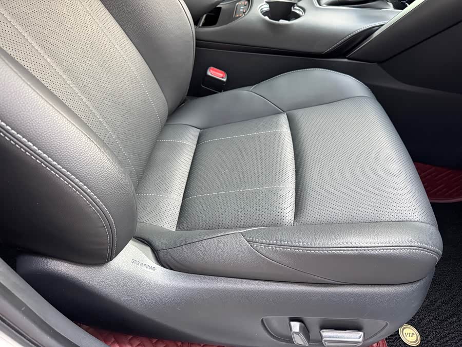 Toyota Harrier 2021 immagine di auto #17