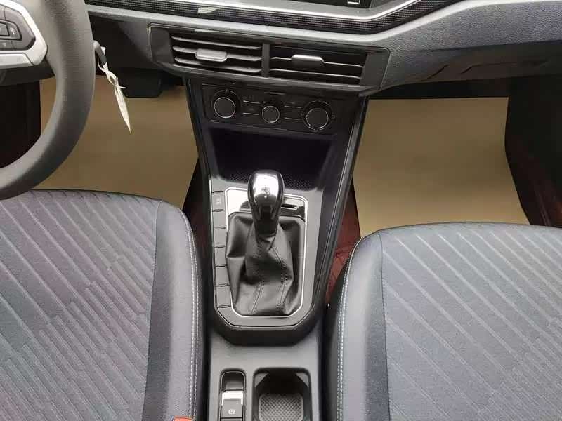 Volkswagen Lavida 2024 car image #17