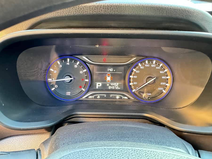 GAC Trumpchi GS3 2018 #17 GAC Trumpchi GS3 2018 car image #17