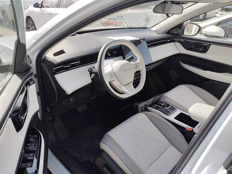 Honda e:NS2 2025 #17 Honda e:NS2 2025 car image #17