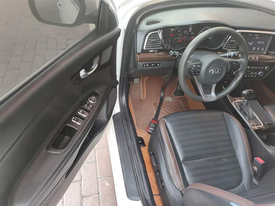 起亚 凯绅 2017 汽车图片 #17