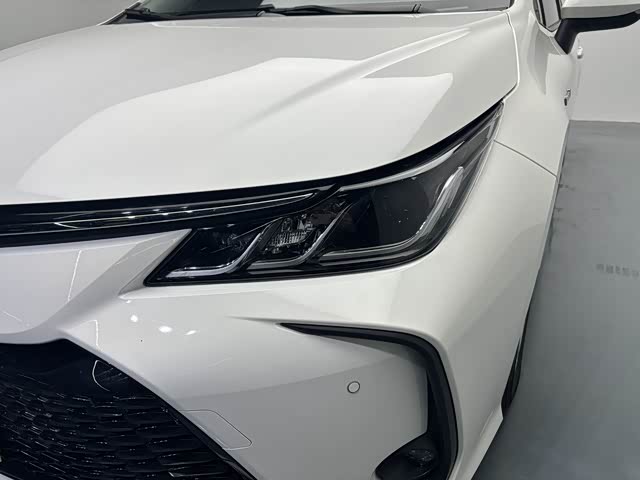 Toyota Corolla 2023 car image #17