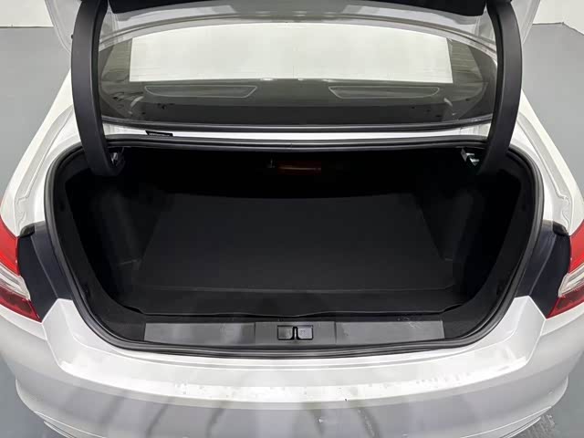 标致 标致408 2017 汽车图片 #17