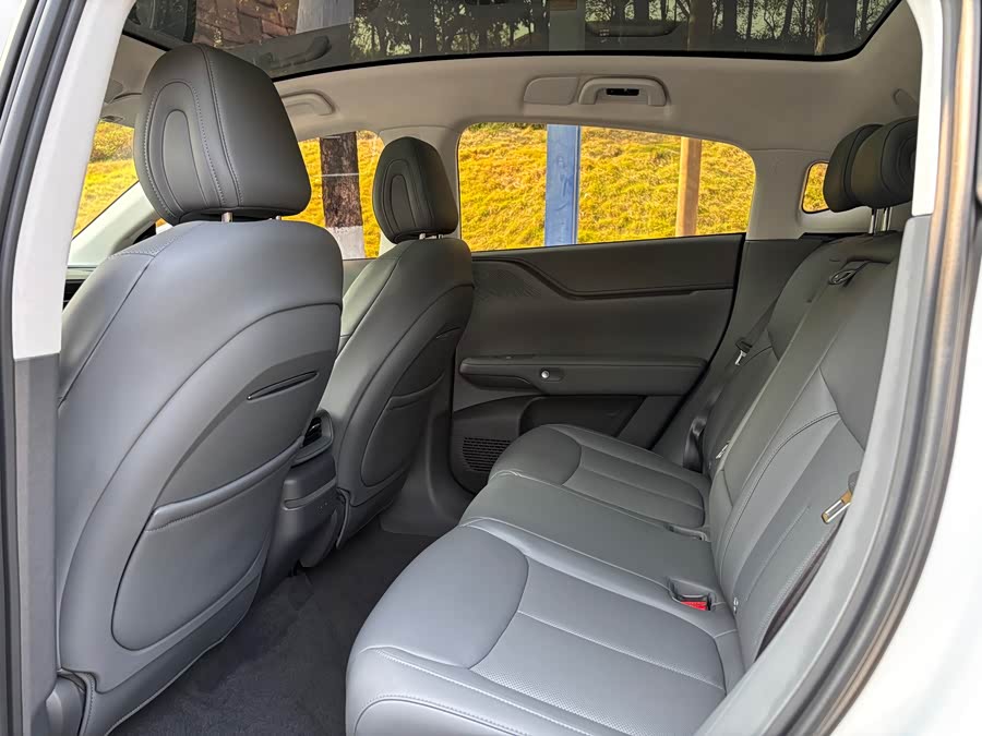 Xpeng G6 2025 #17 Xpeng G6 2025 car image #17