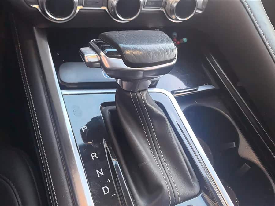 Changan CS95 2019 #17 Changan CS95 2019 car image #17