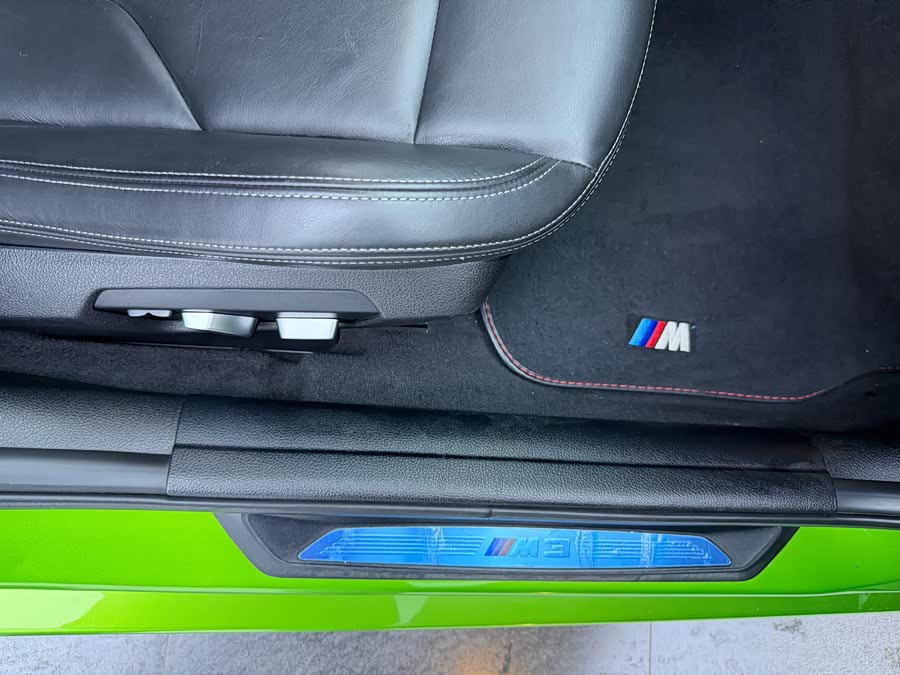 BMW M3 2018 imagem de carro #17
