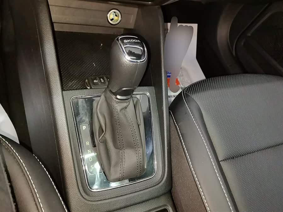 Skoda Kamiq 2022 #17 Skoda Kamiq 2022 car image #17