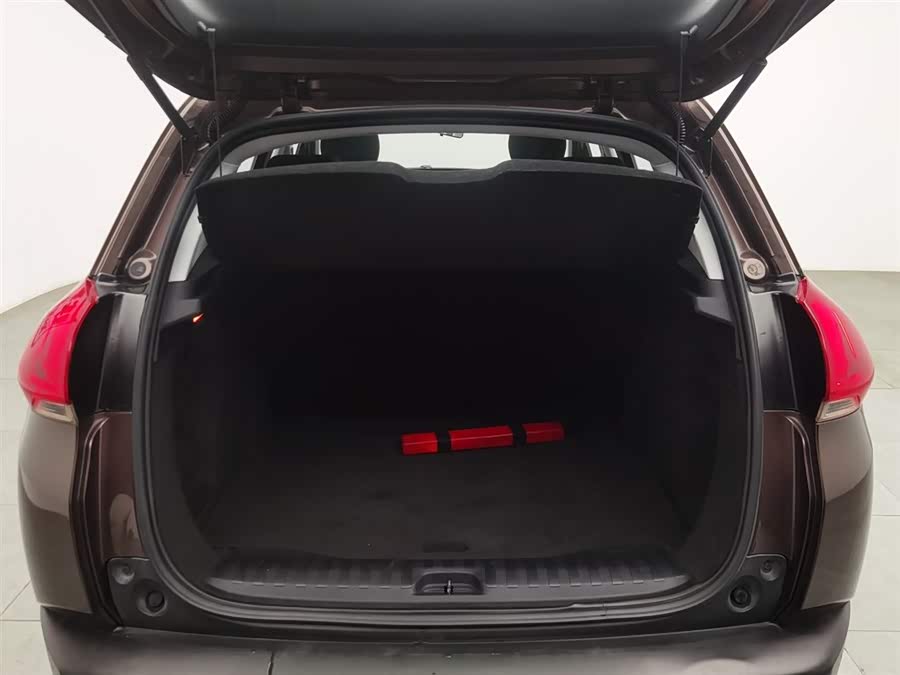 Peugeot 2008 2014 car image #17