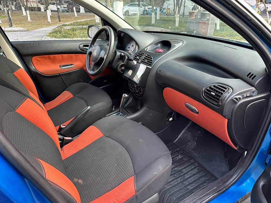 Citroen C2 2013 imagem de carro #17