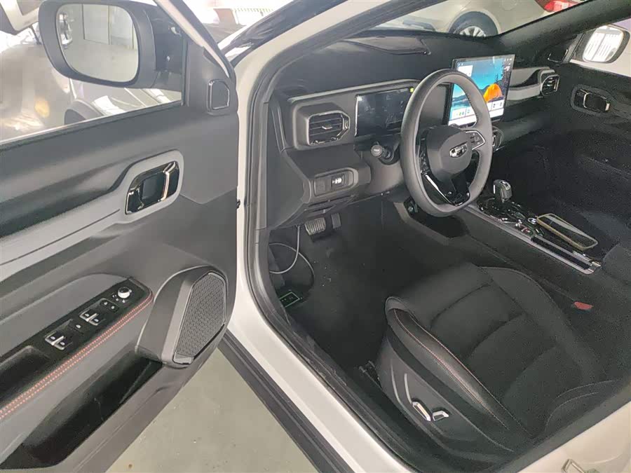 GEELY Cowboy 2025 car image #17