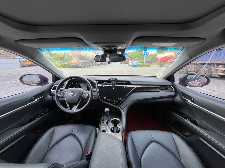 Toyota Camry 2020 #17 Toyota Camry 2020 car image #17