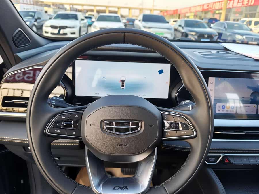 GEELY Monjaro 2025 car image #17